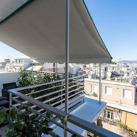 Prime 3-br Exarcheia Abode *